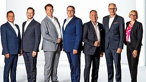 Die Vorstandsmitglieder und Generalbevollmächtigten der neuen Volksbank Zollernalb eG: Michael Heinemann, Benjamin Wurm, Robert Kling, ...