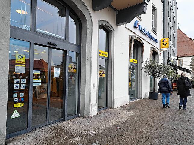 In der Postfiliale an der Marktstätte ist vom Warnstreik nichts zu spüren.