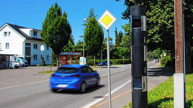 Der Blitzer an der Meersburger Straße in Espasingen ist normalerweise der aktivste im Stockacher Stadtgebiet. Hier werden die meisten ...