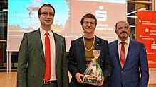 Rektorin Alexandra Bormann stellt den besonderen Charakter der Hochschule Furtwangen vor. Bild: Stefan Heimpel