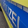 Ein Polizeiauto im Einsatz. (Symbolbild) Die Polizei sucht in Rickenbach nach einem Vermissten (38).