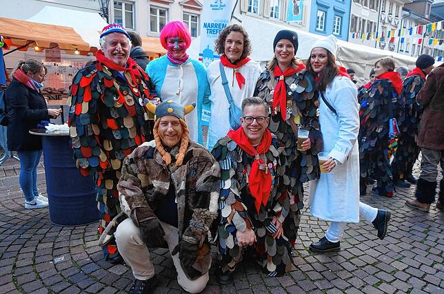 Bild 26: Bilder vom Hochrhein-Narrentreffen der Narro-Zunft Waldshut: tolles Wetter und Musik