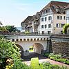 Die Brücke am Obertor muss saniert werden. Für die Arbeiten wird der Zugang für den Verkehr für vier Monate gesperrt. Fußgänger und ...