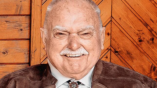 Der Seniorwirt des Hotel-Gasthof Hirschen, Herbert Salomon stirbt im Alter von 86 Jahren.