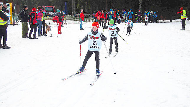 Die Skirollerstrecke in Schönwald bietet auch in schneearmen Winter oft gute Trainings- und Wettkampfbedingungen. Für ihre Sanierung ...
