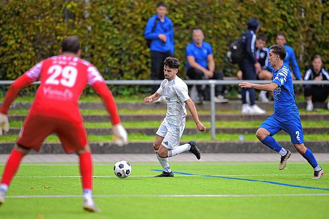 Bild 29: SV Weil II fegt den SV Blau-Weiß Murg mit 11:0 vom Platz – und wir haben Fotos!