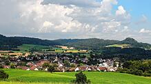 Der Blick vom Herpele aus auf Nenzingen