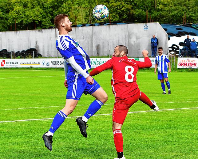 Bild 8: SG Mettingen-Krenkingen holt sich mit dem 3:1 gegen den FC Wallbach die Tabellenführung zurück &ndash; und wir haben Bilder!