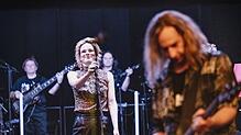 Ein Konzert der besonderen Art bietet das Theater Konstanz mit „Nina, Mother of Punk“, hier Anne Rohde. SÜDKURIER-Leser können eine ...