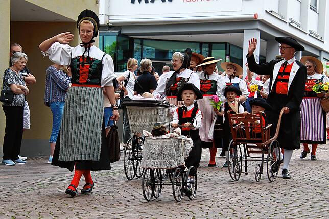 Bild 27: So schön ist unsere Heimat: Bilder vom Festumzug des 610. Schwyzertags in Tiengen