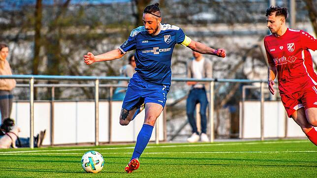 Hoffnung im Abstiegskampf: Lucas Jehle wendete für den SV Albbruck mit zwei Toren zum 3:2-Sieg das Blatt im wichtigen Kellerduell beim ...