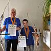 Tom und Ulrike Leitner sind erfolgreich mit ihrem gemeinsamen Hobby und zeigen stolz ihre Urkunden und Medaillen von der ...