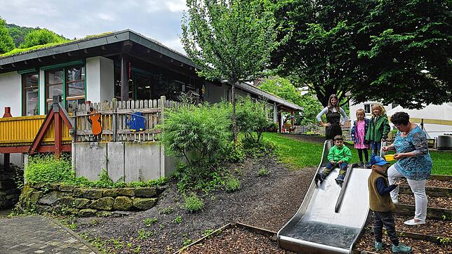 71 Kinder besuchen das Kinderhaus Sipplingen aktuell. Die Leiterin sieht an mehreren Stellen Sanierungsbedarf, die Gemeinde will ...