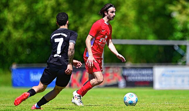 Bild 6: FC Tiengen 08 unterliegt mit 0:3 beim FC Wolfenweiler-Schallstadt – und wir haben Fotos!