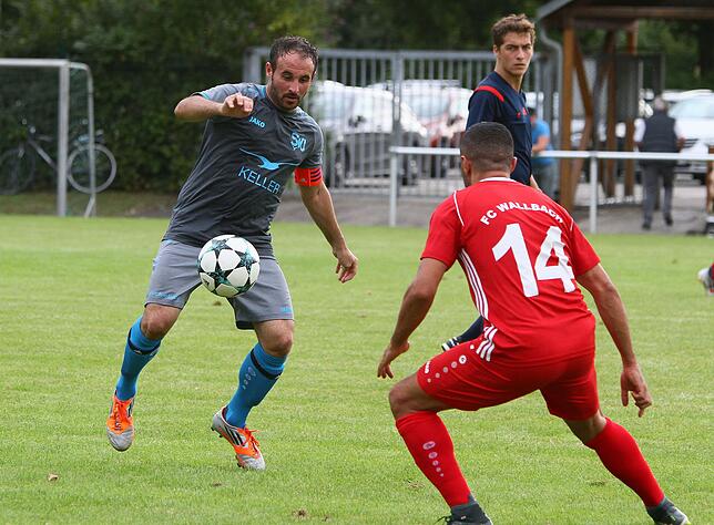 Neue Aufgabe: Marco Lohr lief beim 3:1-Sieg des SV Jestetten beim FC Wallbach erstmals als Kapitän seiner Mannschaft aufs Feld.