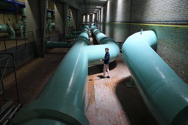 Die Bodensee-Wasserversorgung entnimmt das Wasser aus 60 Metern Tiefe. Von hier aus geht es in insgesamt 1700 Kilometer langen Leitungen ...