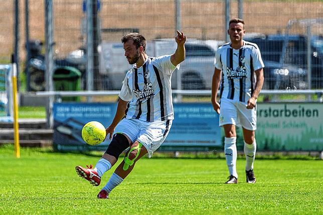 Bild 12: FC Wittlingen gewinnt Pokalpartie gegen FC Tiengen 08 mit 3:1 &ndash; wir haben Bilder!