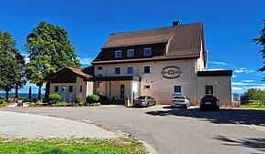 Das Hotel und Restaurant Hegaustern in Engen-Stetten steht zum Verkauf.