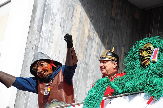 Bild 21: Alle Macht den Narren: Alle Bilder vom Rathaussturm in Friedrichshafen (2)