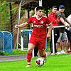 Mann mit Überblick: Aaron Zimmermann hat sich erstaunlich schnell einen Platz im Kader des Bezirksligisten FC RW Weilheim gesichert.