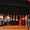 Vier Holzbildhauerinnen und 13 Tischlerinnen schlossen ihre Ausbildung an der Heimschule Kloster Wald mit Erfolg ab und erhielten bei ...