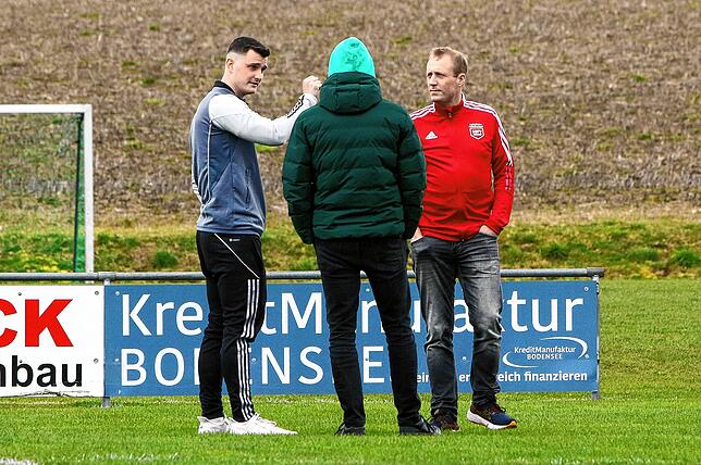 Bild 11: Die besten Bilder vom Linzgauderby zwischen FV Walbertsweiler-Rengetsweiler und SV Denkingen
