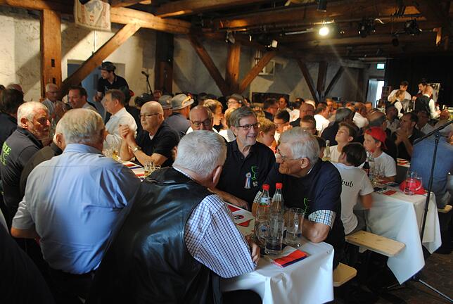 Bild 39: Bilder vom Gulaschessen der 551. Waldshuter Chilbi in der Stadtscheuer