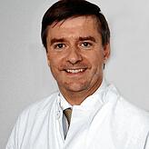 Spricht für das Ärzte- und Pflegekollegium: Frank Hinder, Chefarzt und Ärztlicher Direktor.
