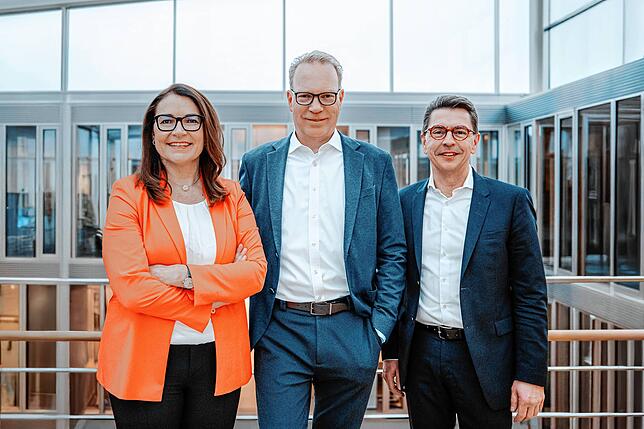 Die Zeppelin-Konzerngeschäftsführung (von links): Alexandra Mebus (Arbeitsdirektorin), Matthias Benz (Vorsitzender) Christian Dummler ...