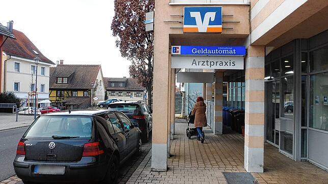 In der Hauptstraße 6 gibt es bislang bereits eine Hausarztpraxis. Ab April wird hier das medizinisches Versorgungszentrum in Gailingen ...
