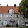 Das Rathaus Illmensee ist für den Publikumsverkehr gesperrt. Die Verwaltung hat eine Hotline eingerichtet, um Fragen der Bürger zu ...