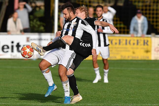 Bild 9: SV 08 Laufenburg kassiert späten Ausgleich zum 2:2 beim VfR Hausen &ndash; und wir haben die Bilder!