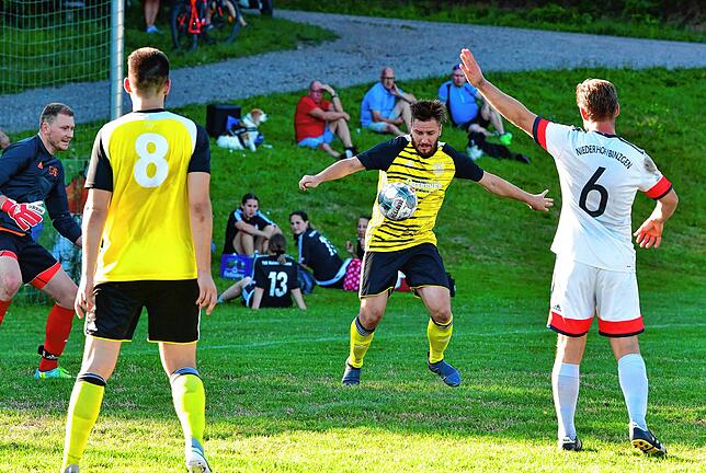 Bild 48: SV Eichsel dreht binnen drei Minuten das Spiel im Rothaus-Bezirkspokal zum 4:3-Sieg bei der SG Niederhof-Binzgen &ndash; und wir haben Bilder!