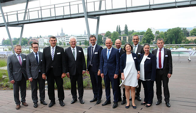Gipfeltreffen in Konstanz: Regierungsrat Alfred Stricker aus Appenzell-Ausserrhoden, Regierungsrat Benedikt Würth aus St. Gallen, ...