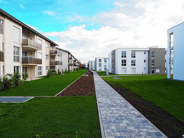 Elf Gebäude mit 97 Wohnungen: Im Osten Jestettens entstand ein neues Wohnquartier.