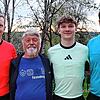 Benedikt Fleig (von links), Opa Rudolf Friedrich, Jonas Fleig, Lukas Fleig.