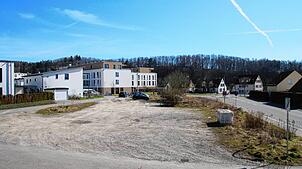 Im Stockacher Gemeinderat sorgte die große Brachfläche entlang der Winterspürer Straße im Baugebiet Vorderer Kätzleberg für Gesprächsstoff.