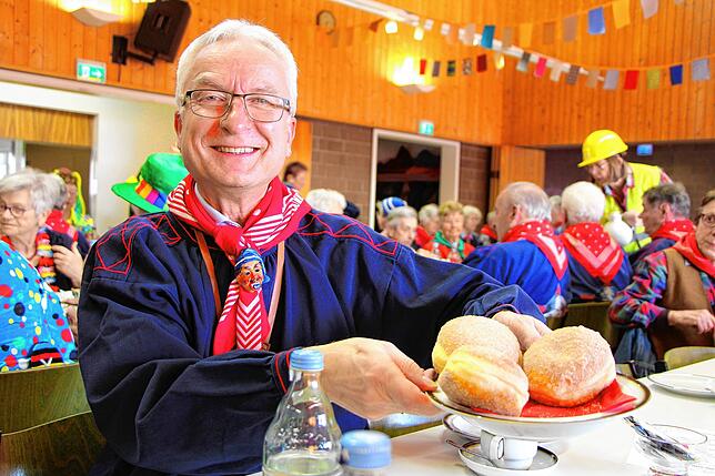 Bild 6: Beste Stimmung bei der Seniorenfasnet in Bonndorf. Wir haben die Bilder!