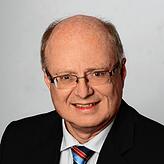 Aus der Fraktion der Freien Wähler um Wolf-Dieter Karle gab es leichte Kritik an den hohen Kosten des Projekts.