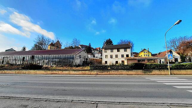 Bild 4: Pläne für neues Seniorenzentrum nehmen Form an: Im Lauf des Jahres soll es an der Dillstraße losgehen