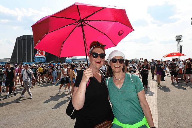 Bild 10: So feiern die Besucher auf dem Southside!