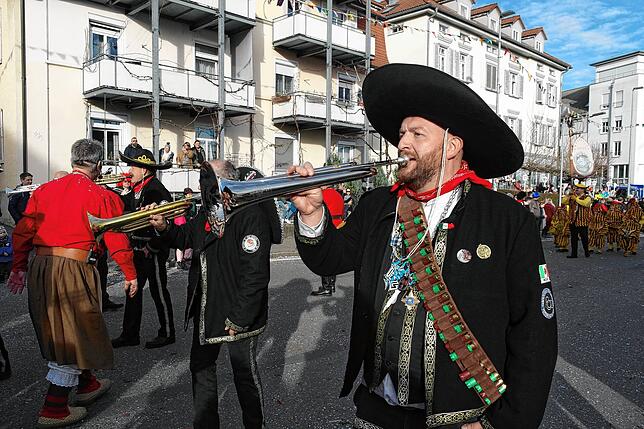 Bild 7: Bilder vom Narrensprung der Narrenzunft Seegockel in Friedrichshafen (3/3)