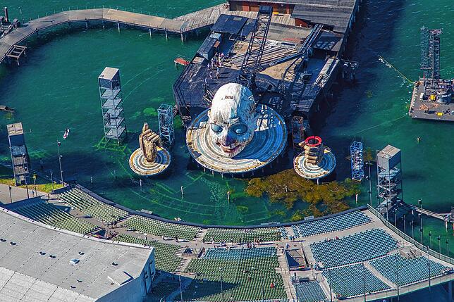 Bild 10: Voll, voller, Bodensee: Spektakuläre Luftaufnahmen zeigen, wie es am Wochenende auf dem Wasser zuging