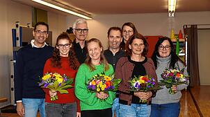 Sie werden in den Turnrat und in den Vorstand gewählt: im Bild von links Jochen Kübler, Verena Weißhaar, Andreas Besch, Claudia ...