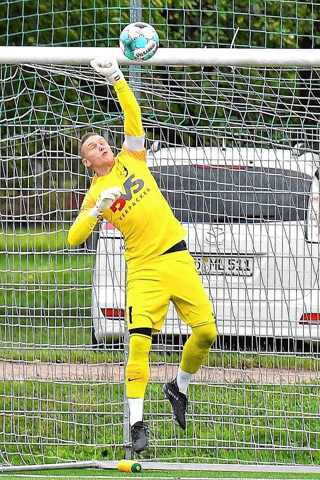 Bild 10: SV Herten fegt den FC Erzingen mit 6:1 vom Rasen &ndash; und wir haben Bilder!