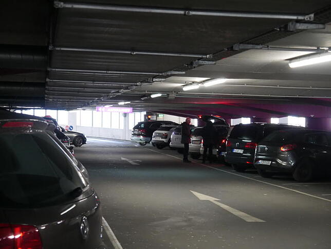 Das Parkhaus Altstadt bietet den kürzesten Fußweg, gehört aber zu den Parkhäusern mit den höchsten gebühren.