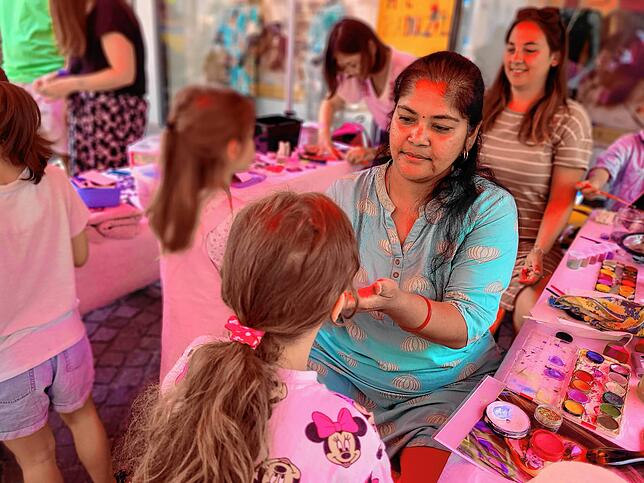 Bild 7: Alle Bilder von der Aktion „Herz für Kinder“ in Radolfzell