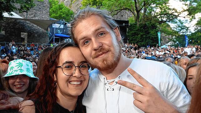 Bild 25: Die besten Bilder vom Bausa-Konzert beim Hohentwiel-Festival Teil 4