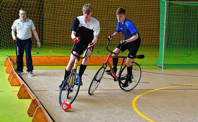 Bild 8: U17-Radballer des RSV Wallbach fahren zur Deutschen Meisterschaft &ndash; und wir haben Bilder!