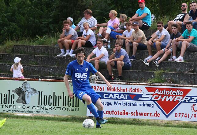 Bild 3: FC Erzingen wird Favoritenrolle beim SV Gurtweil gerecht &ndash; und wir haben Bilder!